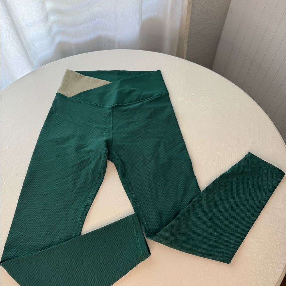 Stylish Green Wilo Women's Leggings